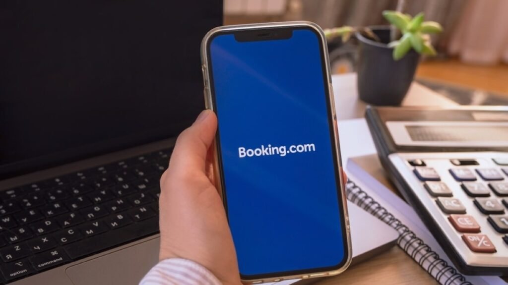 AB, Booking.com'u sahte ilanlar ve dolandırıcılık riski nedeniyle soruşturuyor