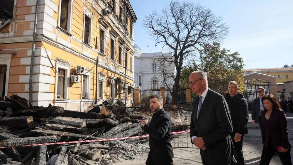 Almanya’nın Merz’in sürpriz ziyareti sırasında Rusya Kyiv’i hedef alıyor Almanya'nın Merz'in sürpriz ziyareti sırasında Rusya Kyiv'i hedef alıyor