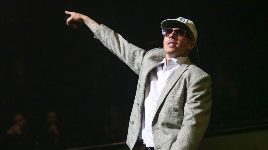 Amerikalı rapçi Macklemore, Filistin için konuşmaya devam edeceğini açıkladı Amerikalı rapçi Macklemore, Filistin için konuşmaya devam edeceğini açıkladı