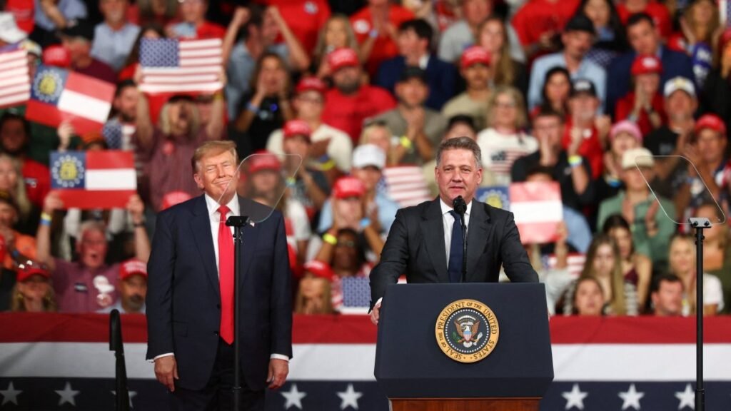Audi CEO, Trump kampanya mitingine katıldığı için sert eleştiriler alıyor Audi CEO, Trump kampanya mitingine katıldığı için sert eleştiriler alıyor