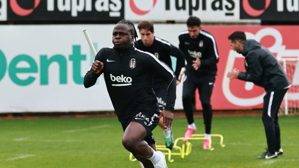 Beşiktaş, tarihi ve Süper Lig galibiyeti için Trabzon’u ziyaret ediyor Beşiktaş, tarihi ve Süper Lig galibiyeti için Trabzon'u ziyaret ediyor