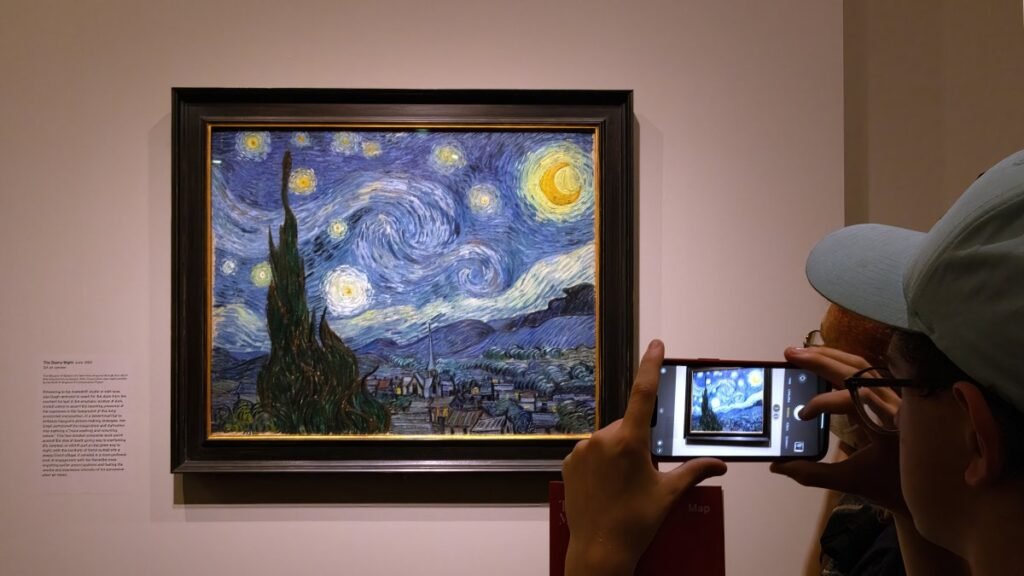 Bilim insanları Van Gogh’un ‘Yıldızlı Gece’sini Temmuz 1889 gökyüzüne izledi Bilim insanları Van Gogh'un 'Yıldızlı Gece'sini Temmuz 1889 gökyüzüne izledi