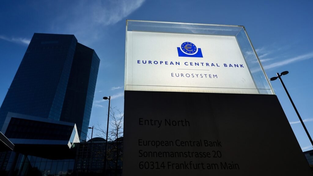 ECB, Lagarde'ın erken ayrılığına rağmen ana oranı yüzde 2.5'te tuttu