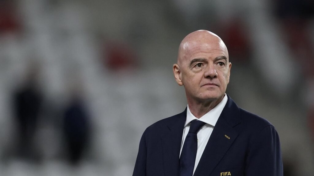 Infantino, FIFA’da muhalefetle karşılaşıyor, rakipleri gücünü sınırlandırıyor Infantino, FIFA'da muhalefetle karşılaşıyor, rakipleri gücünü sınırlandırıyor