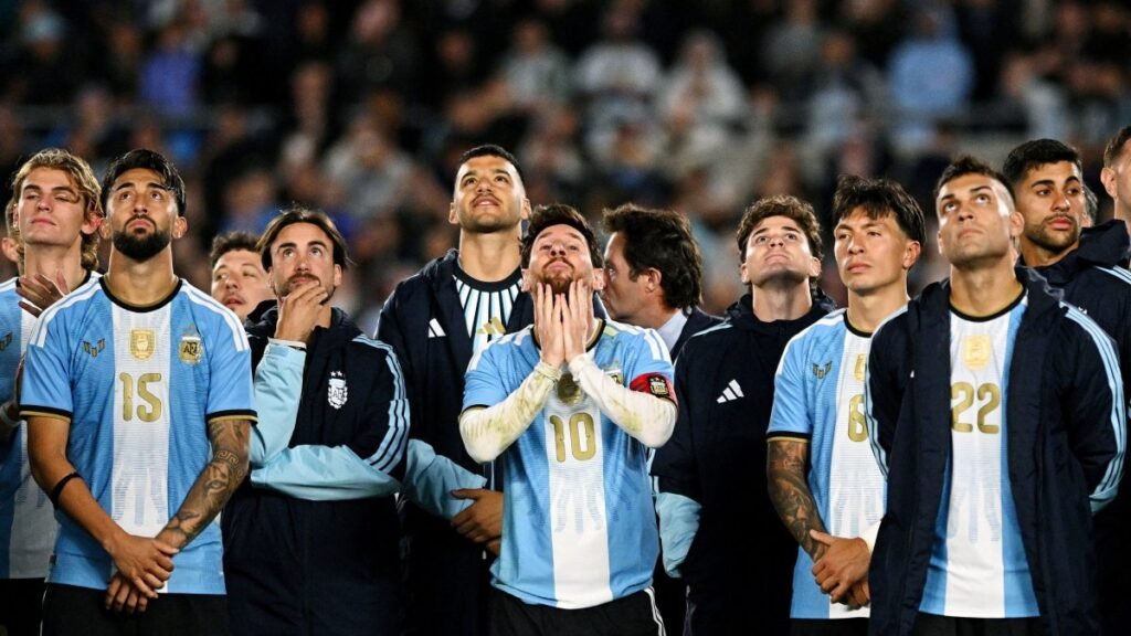 Messi’nin Arjantin ile son dansı duygusal bir patlama yarattı Messi'nin Arjantin ile son dansı duygusal bir patlama yarattı