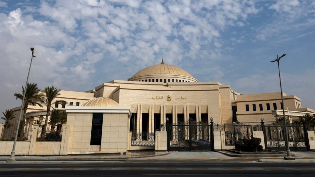 Mısır, Husilere karşı Suudi Arabistan'a askeri destek onayladı