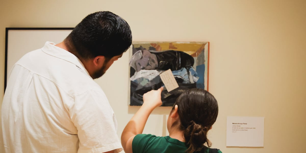 Omaha'da Latino kültürünü kutlayan sanat sergisi açıldı