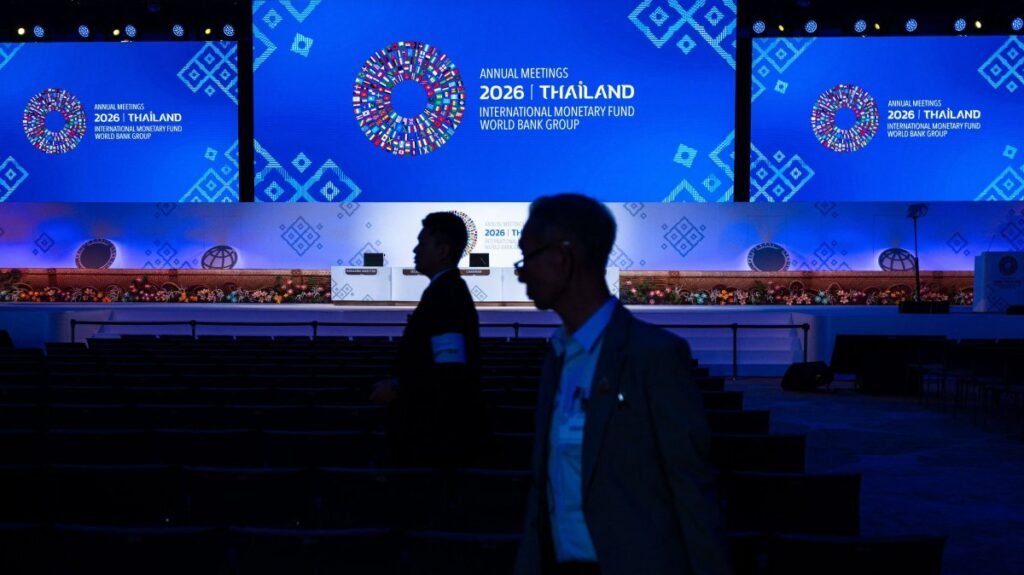 Savaş sonrası, borç sorunları Bangkok’taki IMF-Dünya Bankası görüşmelerini etkileyecek Savaş sonrası, borç sorunları Bangkok'taki IMF-Dünya Bankası görüşmelerini etkileyecek