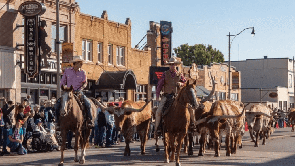 Stockyards Stampede, OKC’ye kovboy kültürünü getiriyor Stockyards Stampede, OKC'ye kovboy kültürünü getiriyor