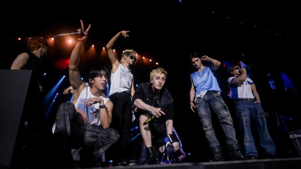 Stray Kids, 2027 Grammy adaylıklarını atlayan BTS’e katıldı Stray Kids, 2027 Grammy adaylıklarını atlayan BTS'e katıldı