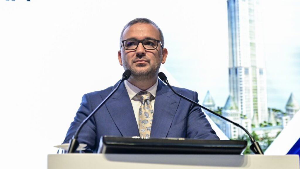 TCMB başkanı enflasyon düşüşünü korumak için temkinli yaklaşım sözü verdi