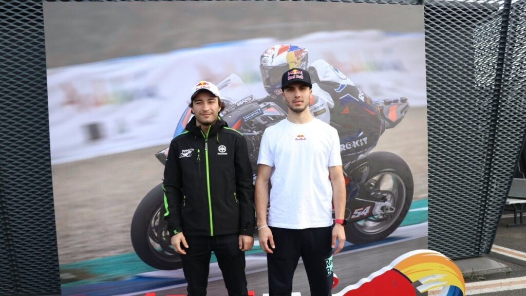 Türk motosikletçileri Dünya Supersport sezon finaline hazırlanıyor Türk motosikletçileri Dünya Supersport sezon finaline hazırlanıyor
