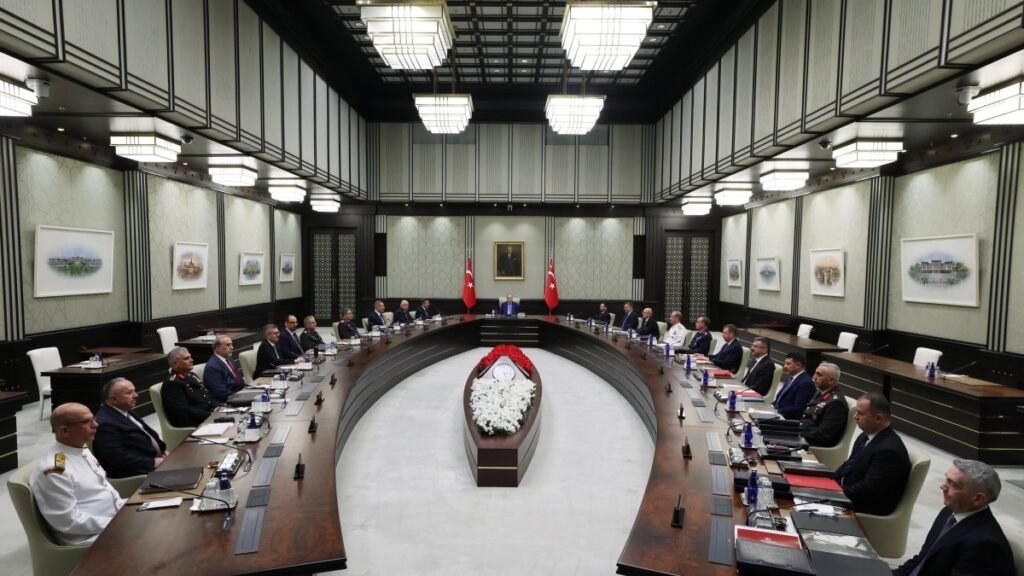 Türkiye, ABD-İsrail-İran savaşına son verip görüşmelere dönülmesini istedi Türkiye, ABD-İsrail-İran savaşına son verip görüşmelere dönülmesini istedi