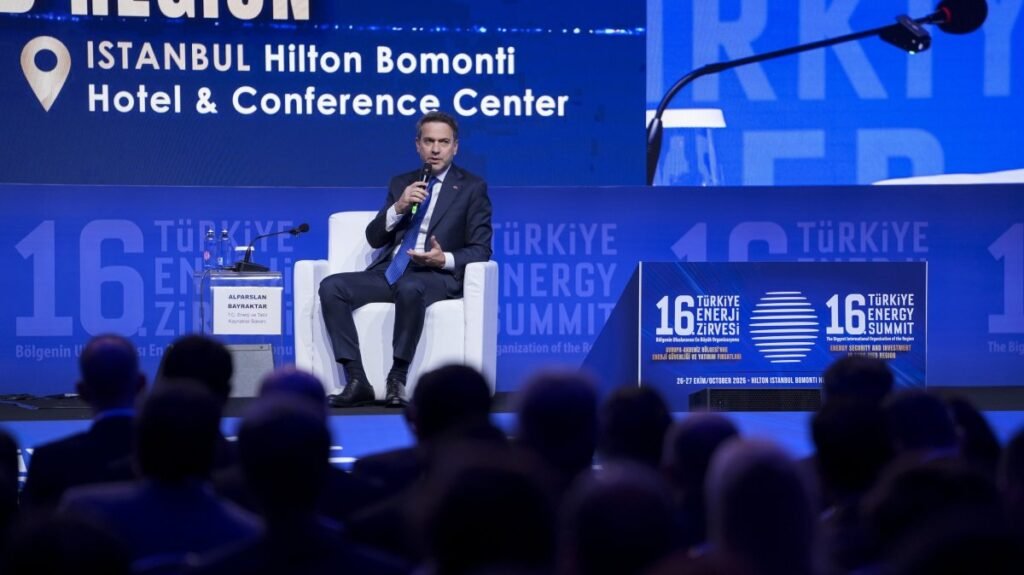 Türkiye yıl sonuna kadar satın alımlar ve hidrokarbon aramaları hedefliyor