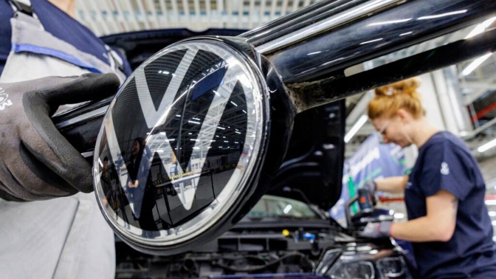 Volkswagen, Türkiye'de otomobil üretimini değerlendirmek için niyet mektubu imzaladı
