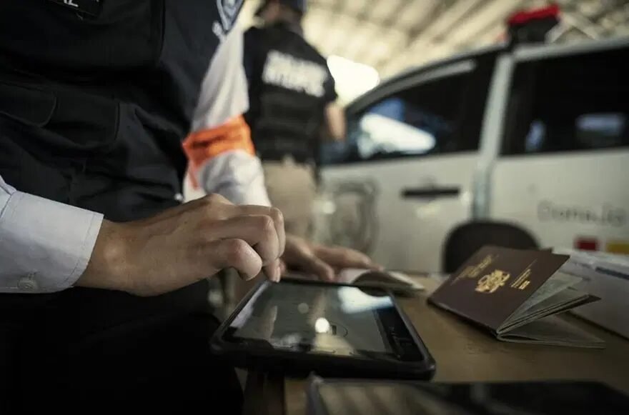 Latin Amerika’da çevre suçlarına karşı Interpol operasyonunda 233 kişi gözaltına alındı Latin Amerika'da çevre suçlarına karşı Interpol operasyonunda 233 kişi gözaltına alındı