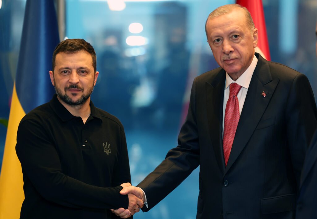 Türkiye Cumhurbaşkanı Erdoğan, Ukrayna Devlet Başkanı Zelenskiy ile görüştü Türkiye Cumhurbaşkanı Erdoğan, Ukrayna Devlet Başkanı Zelenskiy ile görüştü