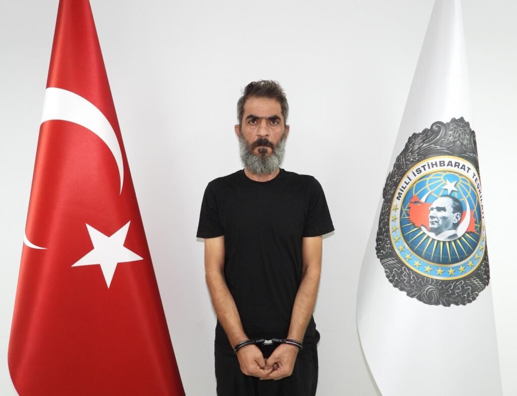 MİT, Reyhanlı'daki terör saldırısının faillerinden Ömer el-Hatip'i yakaladı