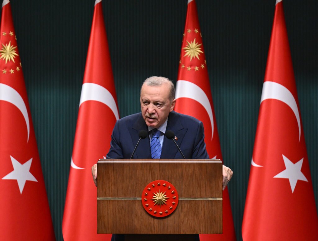 Erdoğan: “Biz, Doğu Akdeniz’de birilerine gol atmanın peşinde değiliz” Erdoğan: "Biz, Doğu Akdeniz'de birilerine gol atmanın peşinde değiliz”