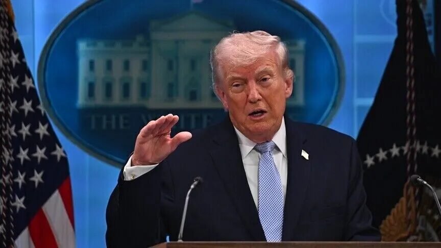 Trump, Fransa’daki olaylar için “ayaklanma değil, devrim gibi” yorumunu yaptı Trump, Fransa'daki olaylar için "ayaklanma değil, devrim gibi" yorumunu yaptı