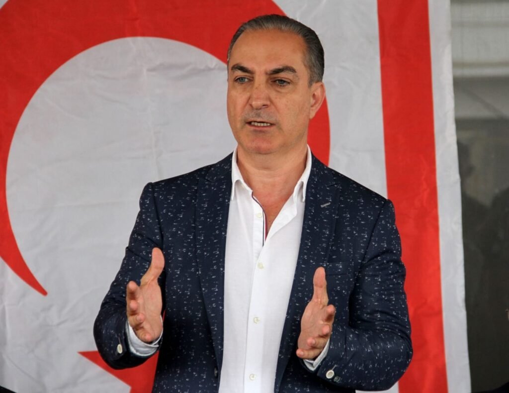 Ali Başman, Kıbrıs Türk Ticaret Odası Başkanlığı’na aday olduğunu açıkladı Ali Başman, Kıbrıs Türk Ticaret Odası Başkanlığı’na aday olduğunu açıkladı