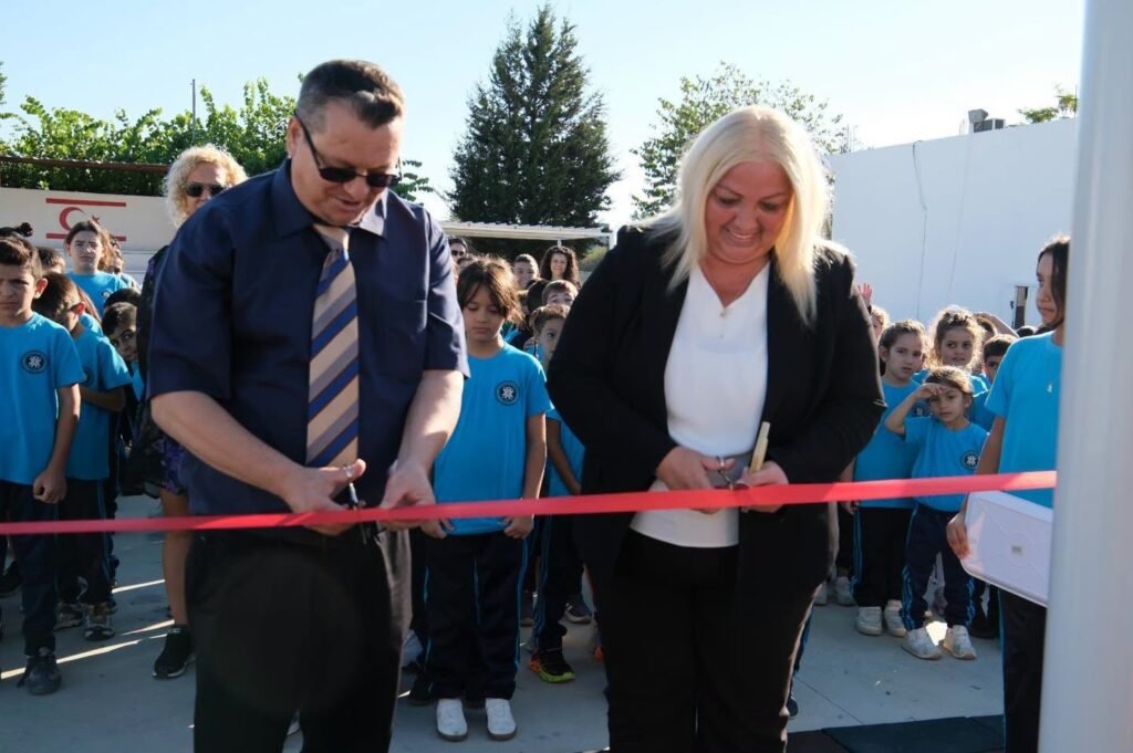 Çayırova İlkokulu’nun yeni oyun parkı açıldı