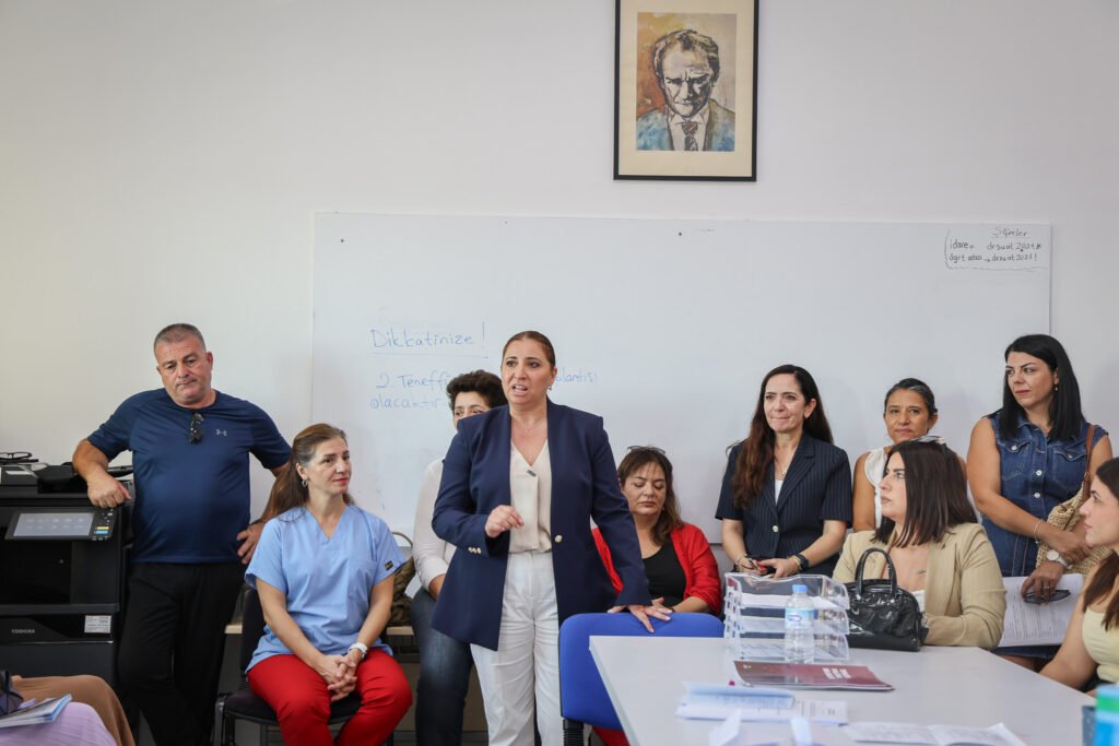 Gönyeli-Alayköy Belediye Başkan adayı Soyalp, Dr. Suat Günsel İlkokulu ve Alayköy İlkokulu’nu ziyaret etti Gönyeli-Alayköy Belediye Başkan adayı Soyalp, Dr. Suat Günsel İlkokulu ve Alayköy İlkokulu'nu ziyaret etti