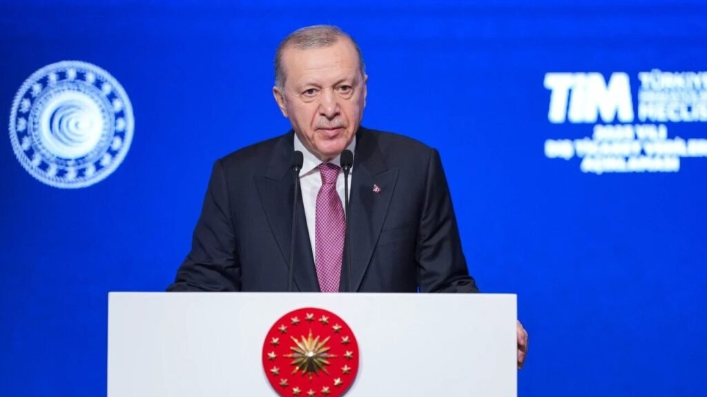 Erdoğan: “Eylülde 26 milyar dolarlık ihracat yaparak Cumhuriyet tarihimizin en yüksek eylül ayı ihracatına ulaştık” Erdoğan: "Eylülde 26 milyar dolarlık ihracat yaparak Cumhuriyet tarihimizin en yüksek eylül ayı ihracatına ulaştık”