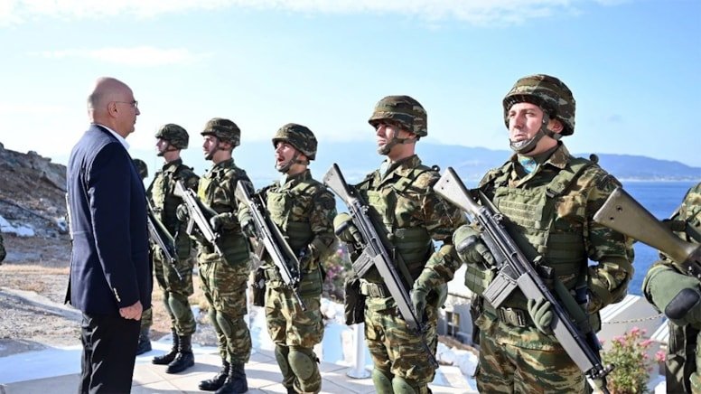 Yunanistan tasarruf için 187 kışlayı kapatmayı planlıyor Yunanistan tasarruf için 187 kışlayı kapatmayı planlıyor