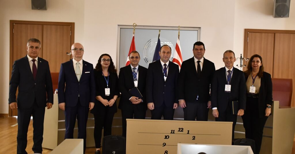 DAÜ’de 9. Uluslararası Bankacılık ve Finans Perspektifleri Konferansı yapıldı DAÜ’de 9. Uluslararası Bankacılık ve Finans Perspektifleri Konferansı yapıldı