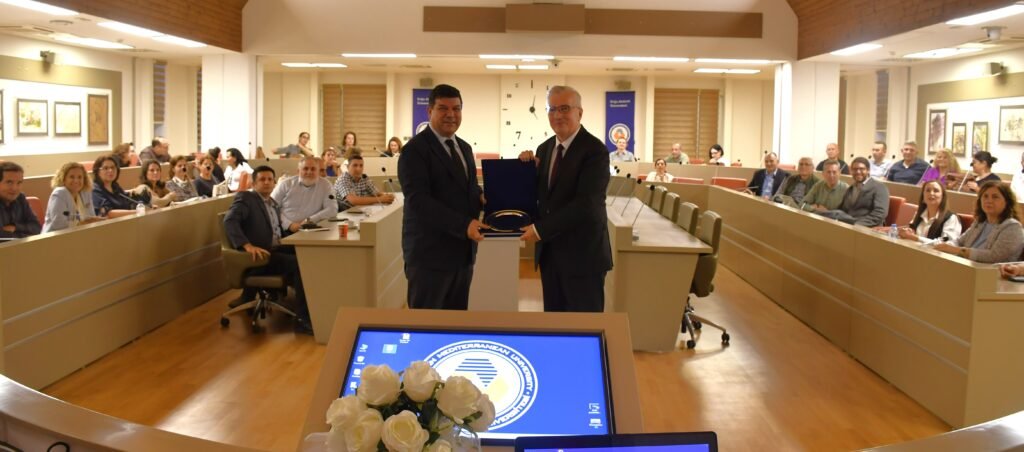 DAÜ’de yükseköğretimde kalite ve akreditasyon konulu konferans DAÜ’de yükseköğretimde kalite ve akreditasyon konulu konferans