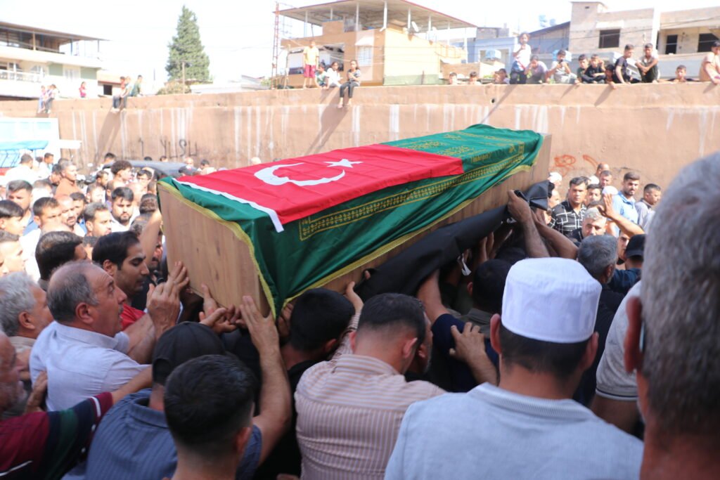 Girne’deki gemi faciasında hayatını kaybeden Mustafa Demir'in cenazesi Hatay'da defnedildi