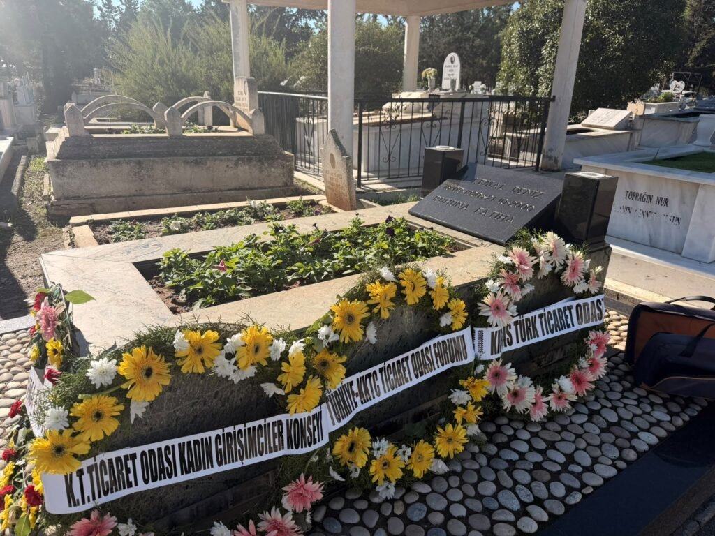 Mehmet Kemal Deniz, 26’ncı ölüm yıl dönümünde mezarı başında anıldı