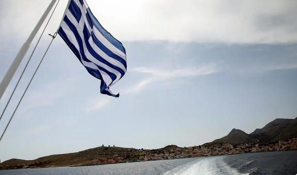 Yunanistan’da liman ve denizcilik çalışanları “savaşa hayır” diyerek greve gitti Yunanistan'da liman ve denizcilik çalışanları "savaşa hayır" diyerek greve gitti