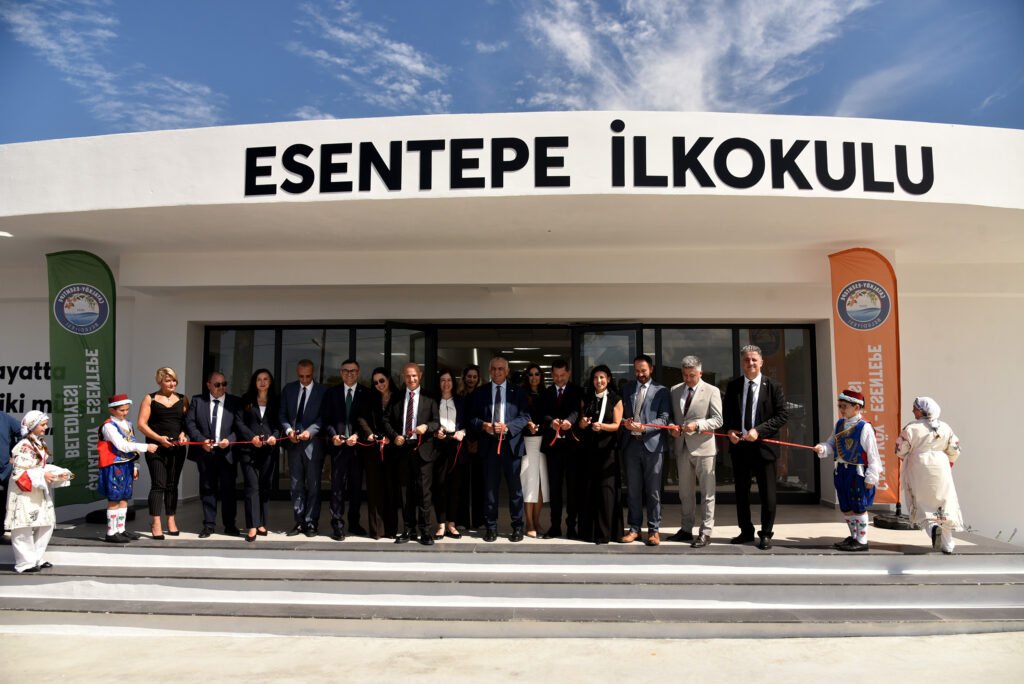 Esentepe İlkokulu yeni okul binası açıldı