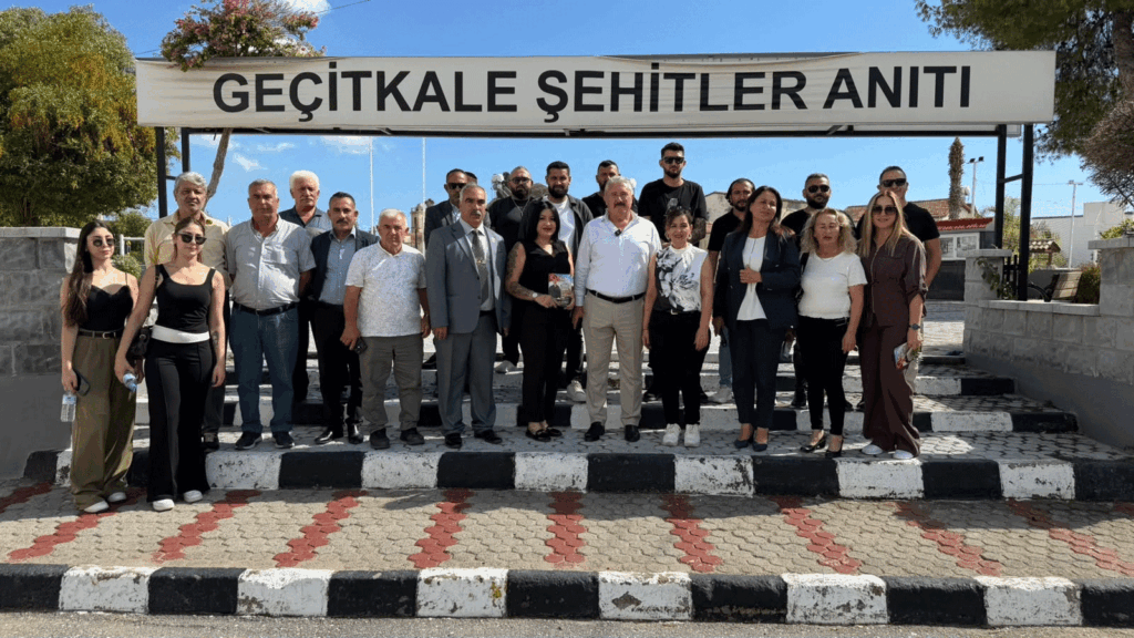 Bağımsız aday Baysal Geçitkale’de halk ve esnafla buluştu