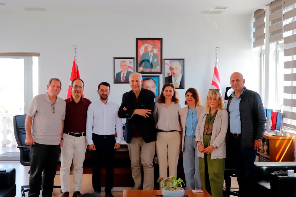 Kıbrıs Türk Pediatri Kurumu, Gazimağusa Belediyesi’ni ziyaret etti Kıbrıs Türk Pediatri Kurumu, Gazimağusa Belediyesi’ni ziyaret etti