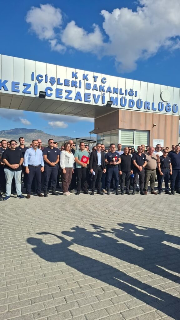HAKSEN cezaevindeki greve katıldı HAKSEN cezaevindeki greve katıldı