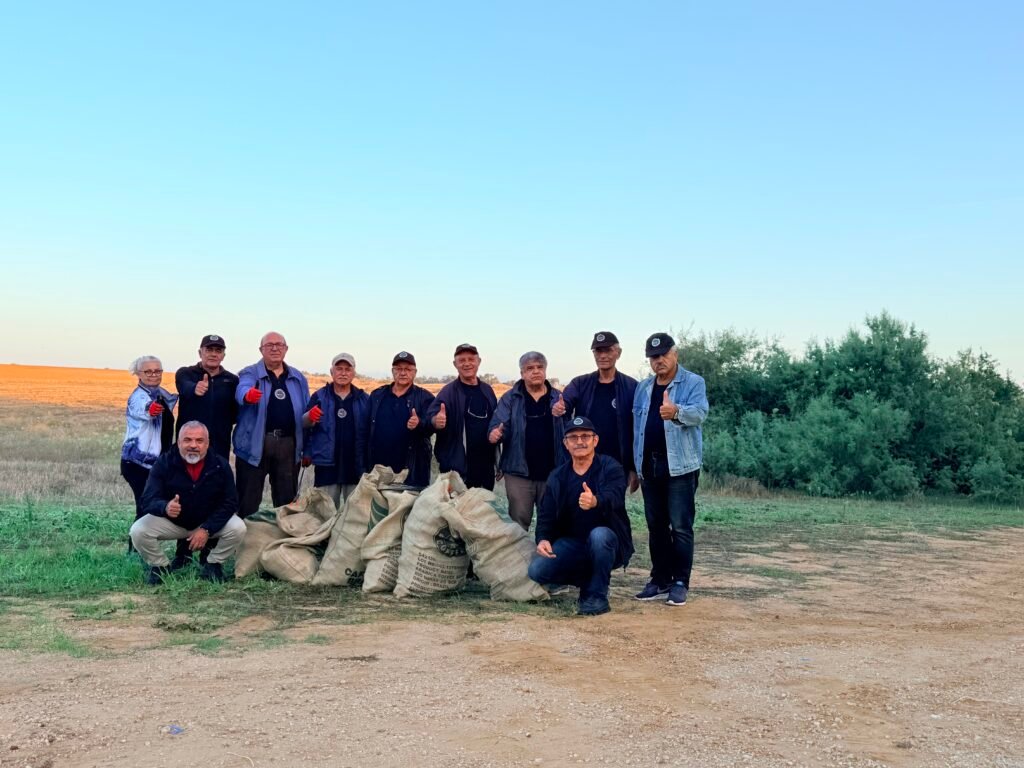 Çanakkale Fresh Water Sulak Alanı’nda çevre farkındalık ve temizlik etkinliği yapıldı Çanakkale Fresh Water Sulak Alanı’nda çevre farkındalık ve temizlik etkinliği yapıldı