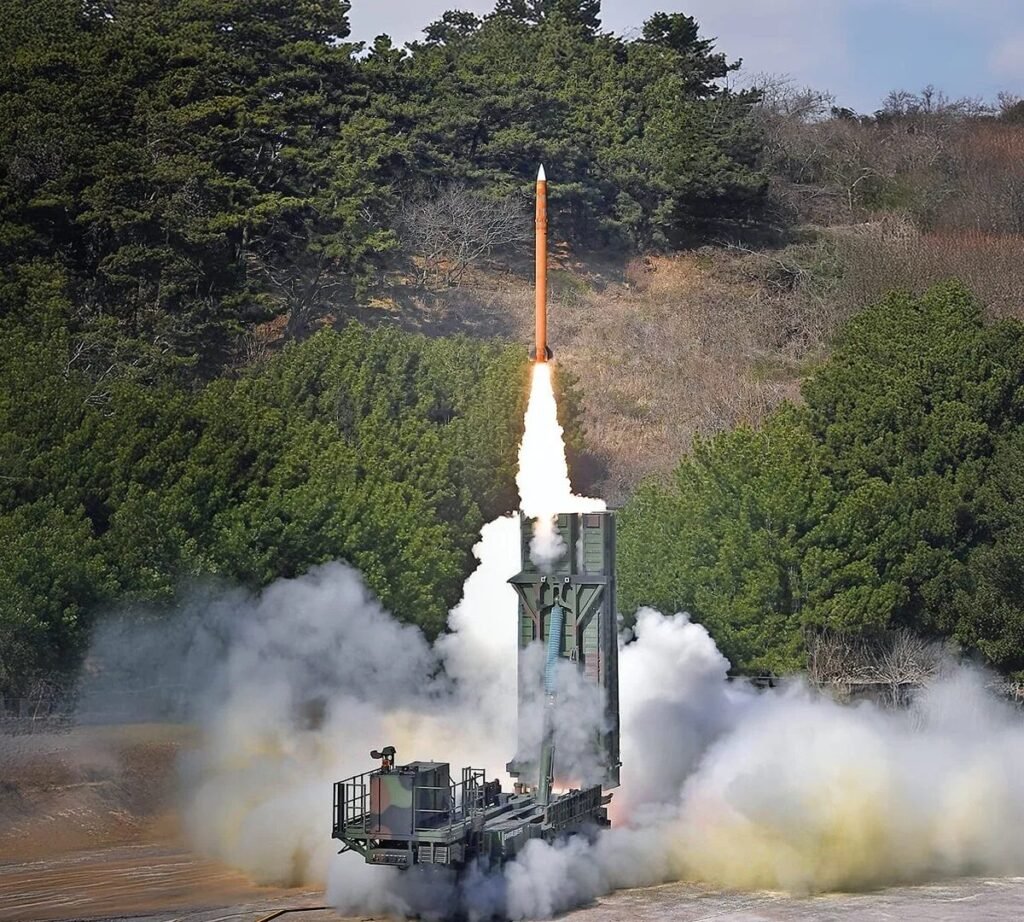 Güney Kore, ilk yerli hipersonik füze sistemini test etti
