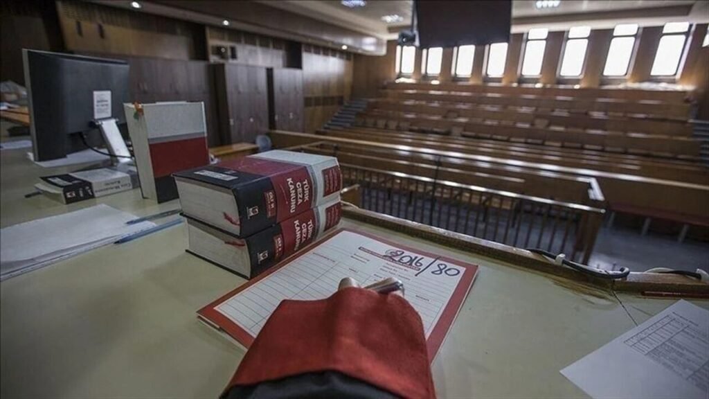 "İmamoğlu çıkar amaçlı suç örgütü" davasının 101. duruşması sürüyor... İmamoğlu savunmasını bitirdi