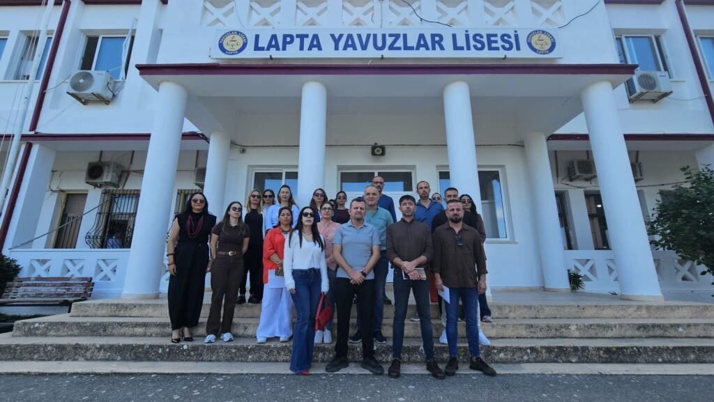 KTOEÖS Lapta Yavuzlar Lisesinde açıklama yaptı KTOEÖS Lapta Yavuzlar Lisesinde açıklama yaptı