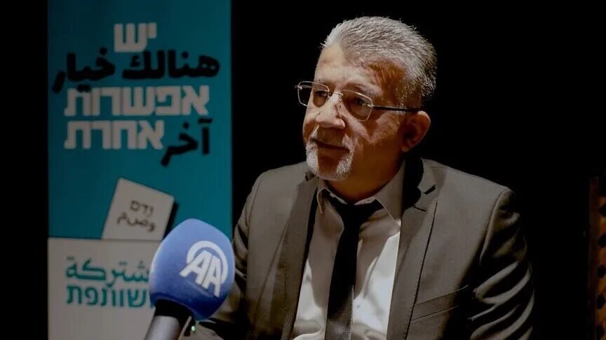 İsrail’deki Arap lider Cebbarin: “Ortak Liste, Netanyahu hükümetini düşürebilecek güçte” İsrail'deki Arap lider Cebbarin: "Ortak Liste, Netanyahu hükümetini düşürebilecek güçte"