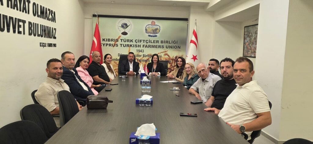 CTP Genel Başkanı İncirli, KTÇB’yi ziyaret etti