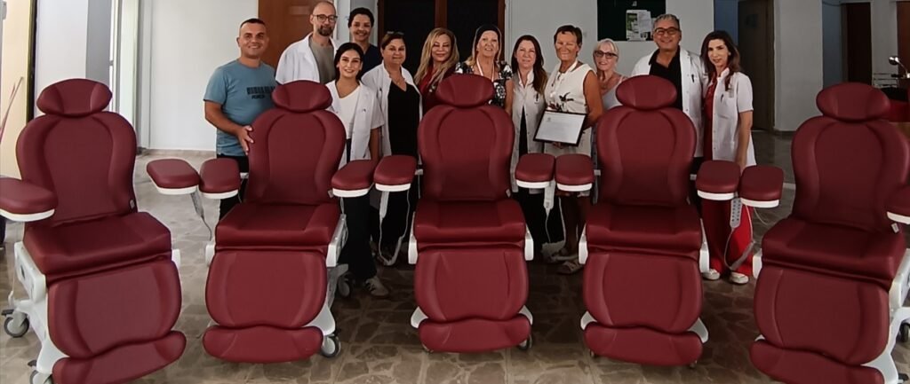 Kuzey Kıbrıs Kanser Yardım Vakfı'ndan devlet hastanelerine destek