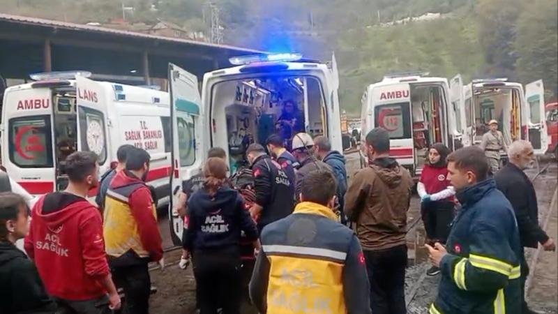 Zonguldak’ta maden ocağında patlama: En az iki ölü, 5 yaralı Zonguldak'ta maden ocağında patlama: En az iki ölü, 5 yaralı