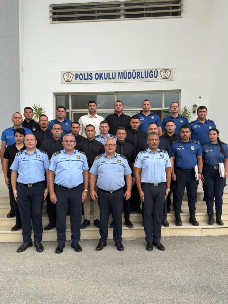 Polis okulunda hizmet içi eğitimlere devam ediliyor Polis okulunda hizmet içi eğitimlere devam ediliyor