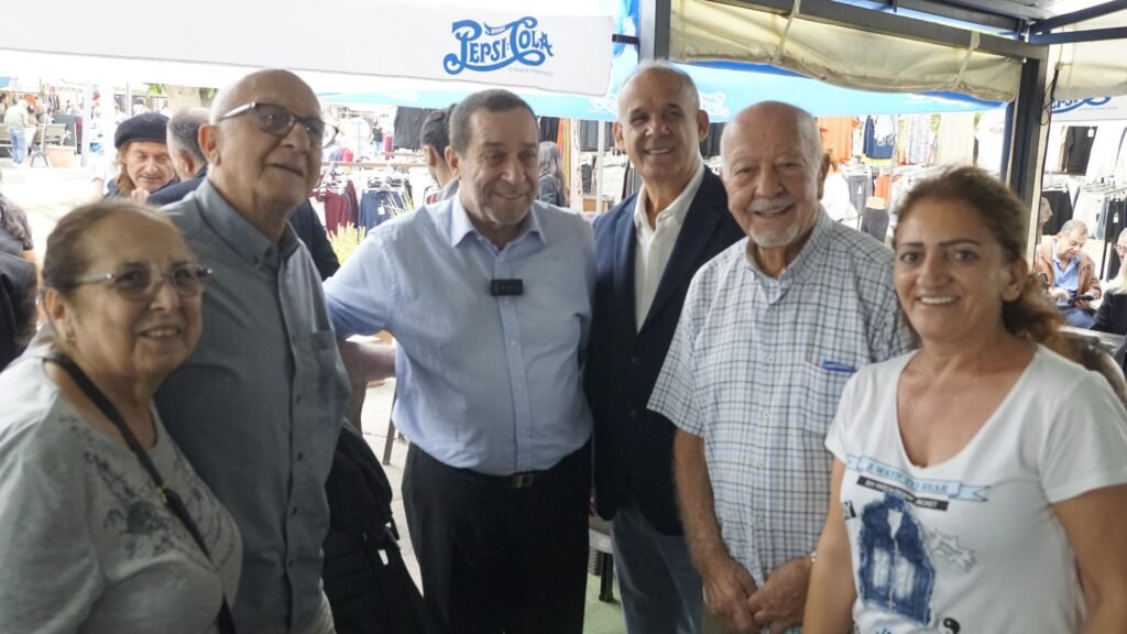TAM Parti Genel Başkanı Serdar Denktaş Girne’de vatandaşlarla buluştu TAM Parti Genel Başkanı Serdar Denktaş Girne’de vatandaşlarla buluştu