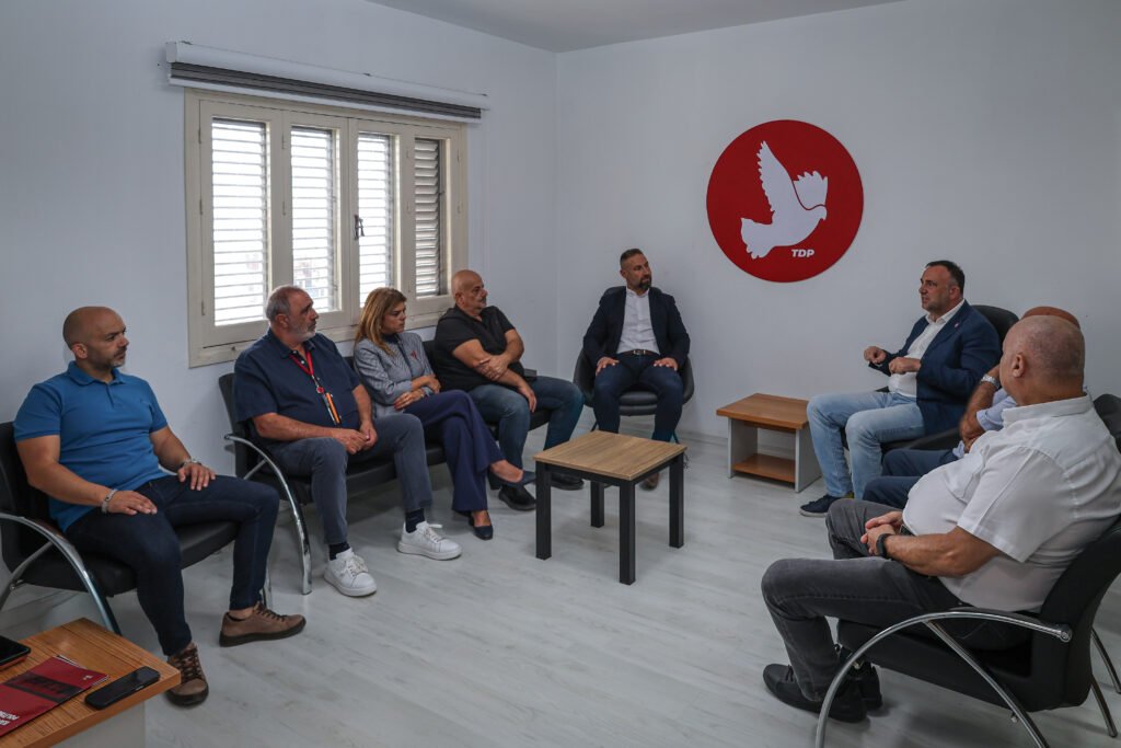TDP, KTÖS heyetini kabul etti TDP, KTÖS heyetini kabul etti