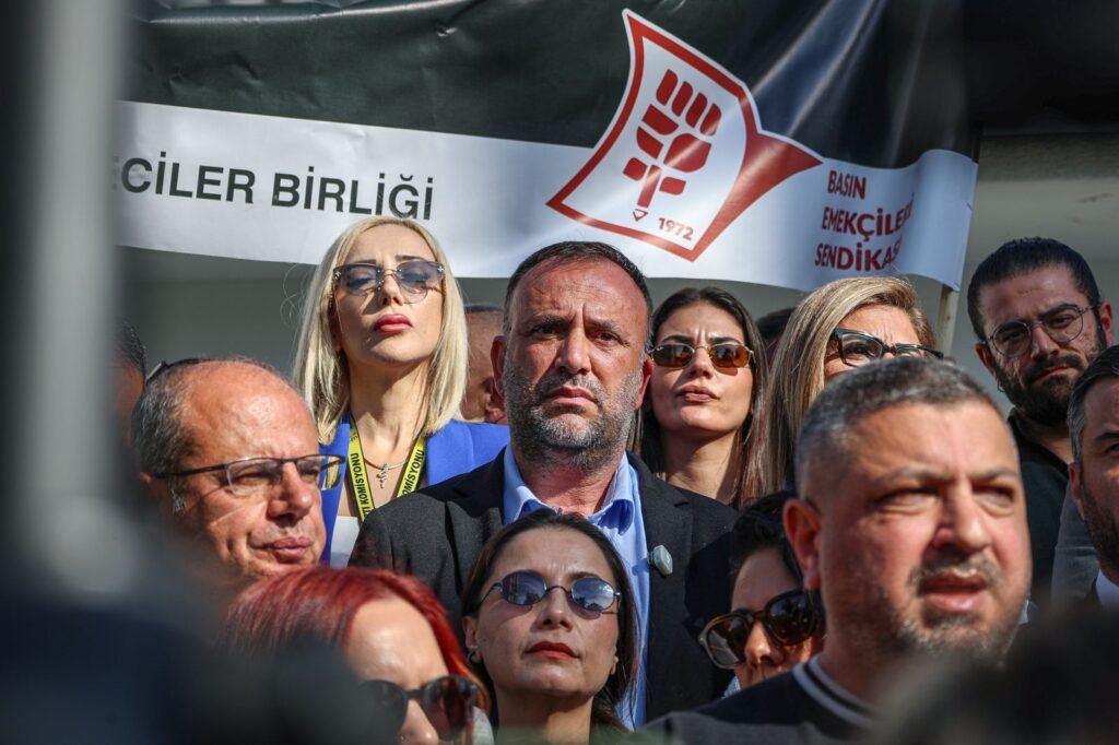 Çeler: “Gazeteciye saldırı, halkın haber alma hakkına saldırıdır” Çeler: “Gazeteciye saldırı, halkın haber alma hakkına saldırıdır”